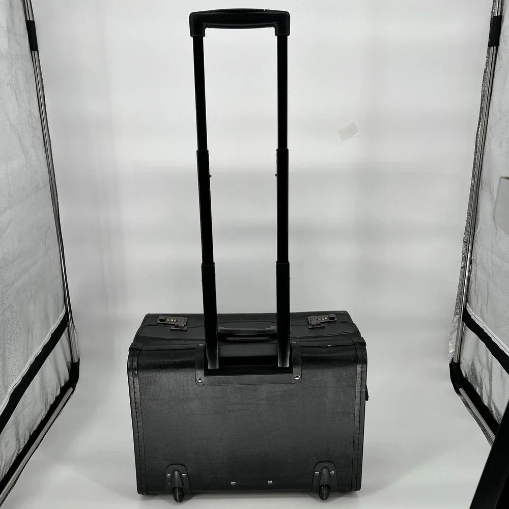 Alpine Swiss 19 Wheeled Briefcase Rolling Case Sales Sample Pilot Lawyer Attache